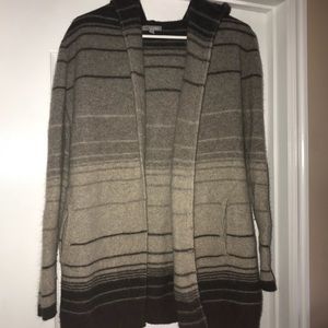 Horney toad cardigan